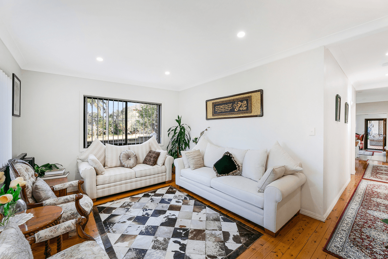 58 Angus Crescent, YAGOONA, NSW 2199