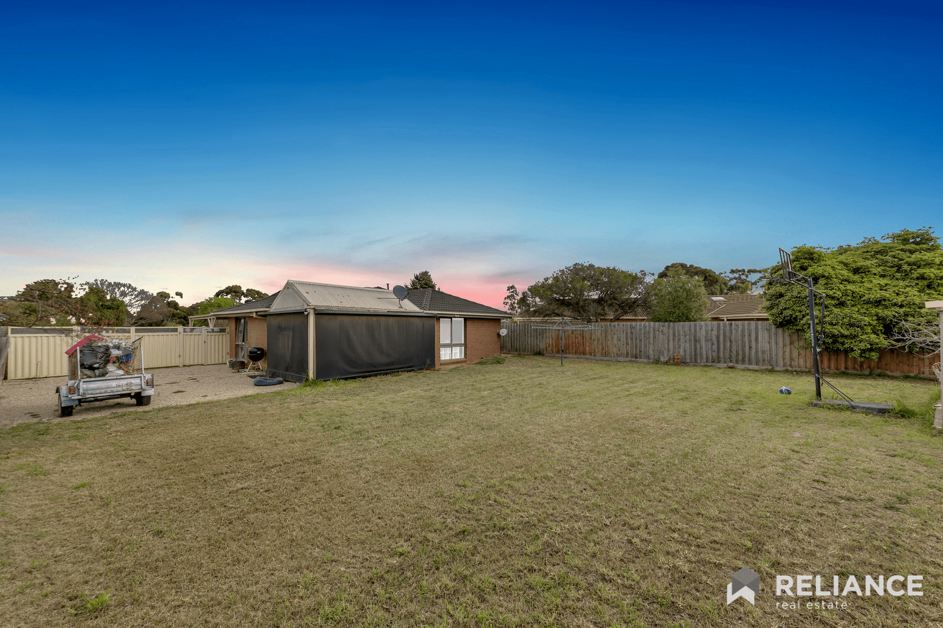 3 Mirboo Court, Brookfield, VIC 3338