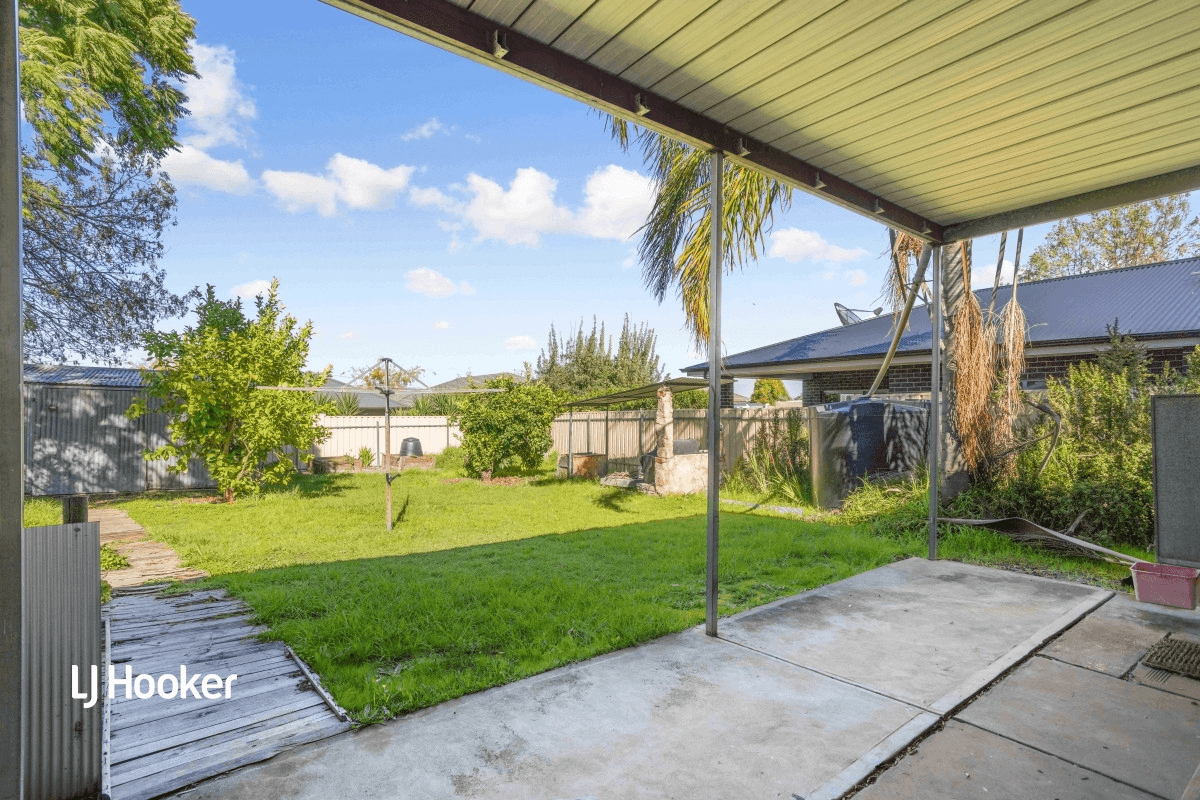 59 McLauchlan Road, WINDSOR GARDENS, SA 5087