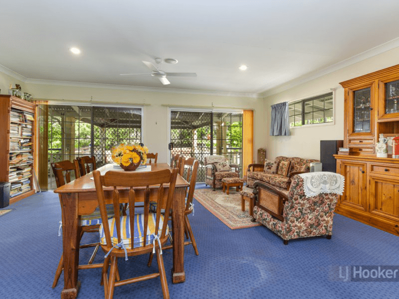 2-12 Carbeen Road, PARK RIDGE SOUTH, QLD 4125