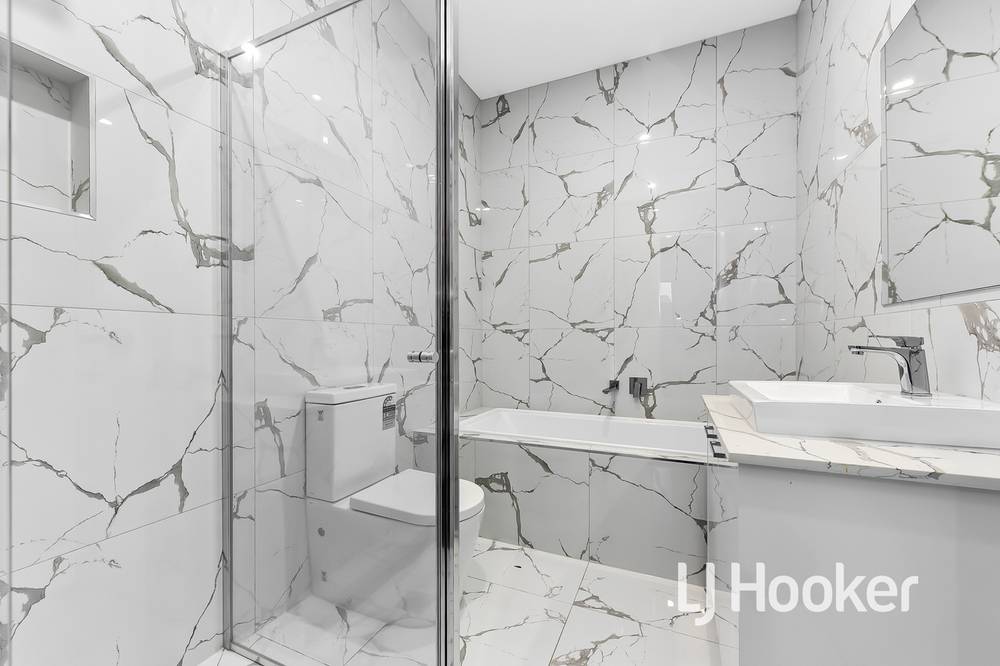 4/10-12 Holly Avenue, DANDENONG NORTH, VIC 3175