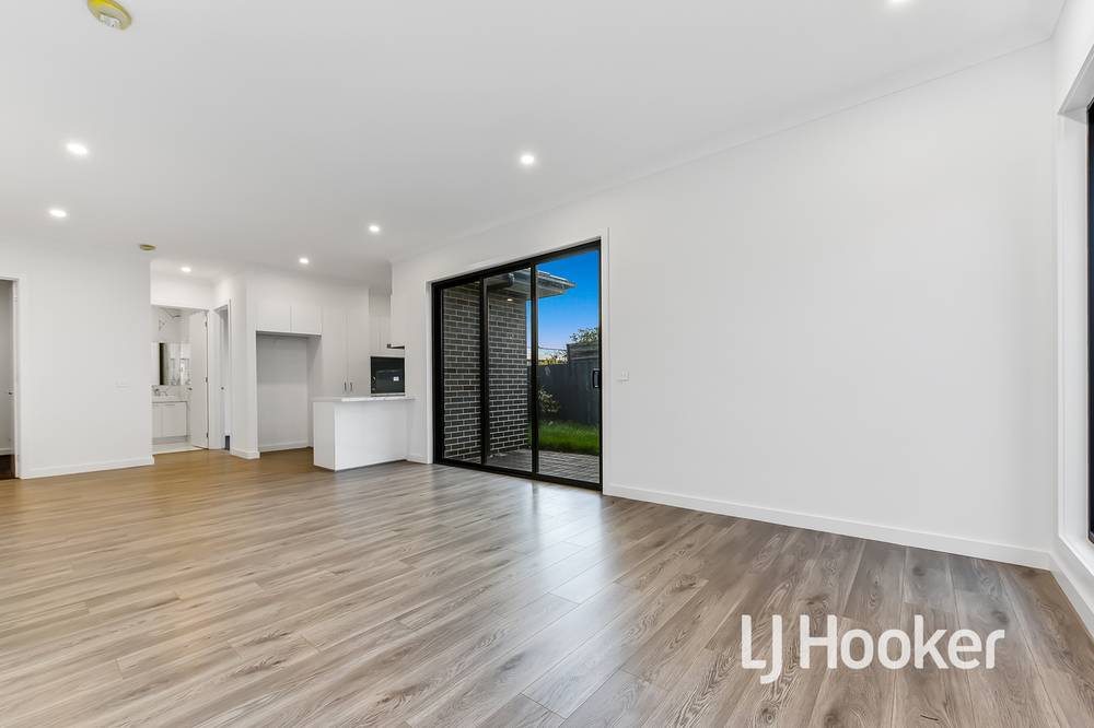 4/10-12 Holly Avenue, DANDENONG NORTH, VIC 3175