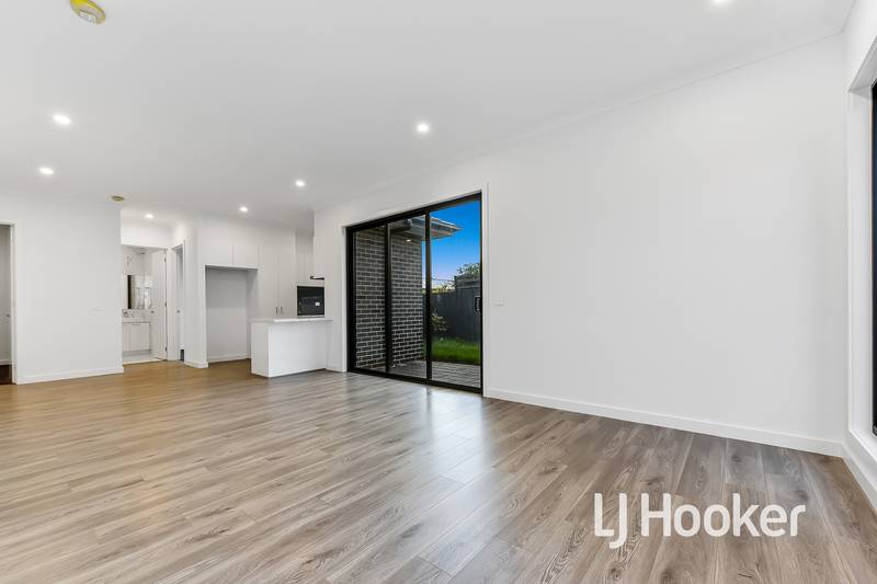 4/10-12 Holly Avenue, DANDENONG NORTH, VIC 3175
