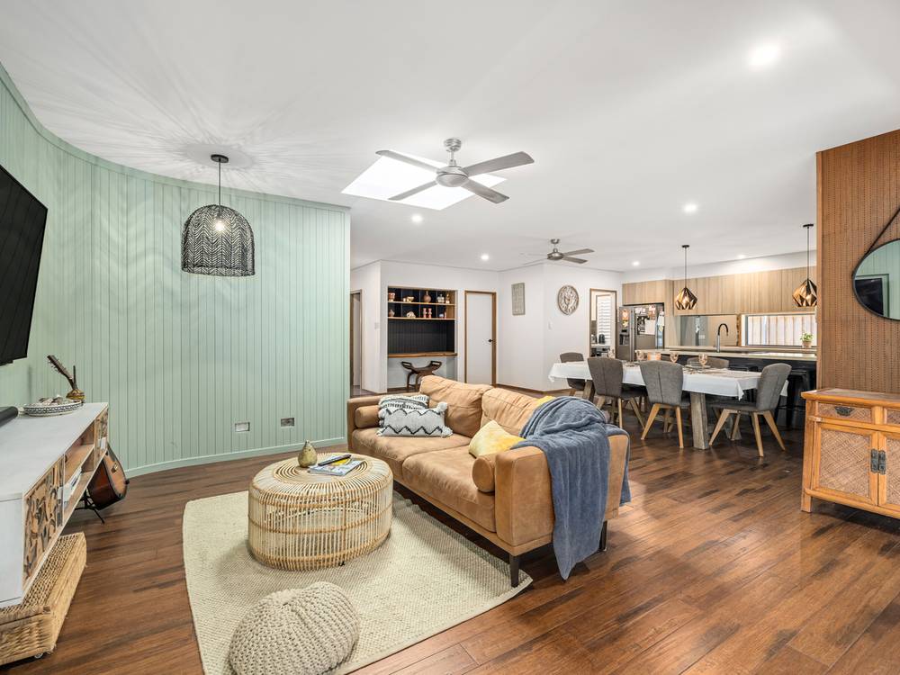 11 Ivory Circuit, SAPPHIRE BEACH, NSW 2450