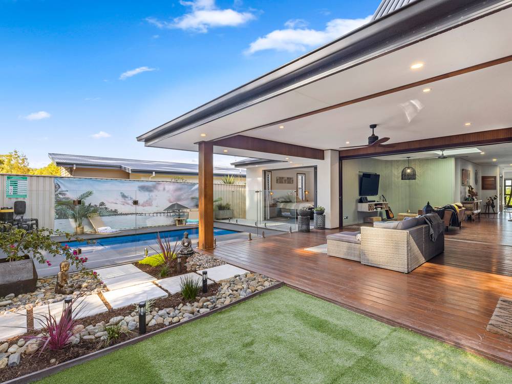 11 Ivory Circuit, SAPPHIRE BEACH, NSW 2450