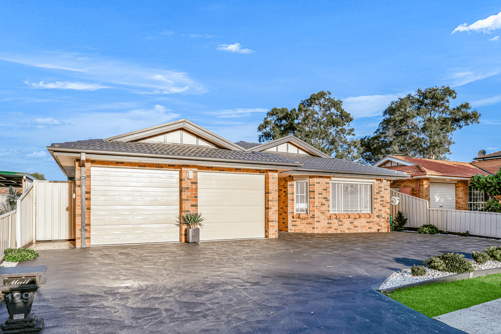 129 Pacific Palms Circuit, HOXTON PARK, NSW 2171