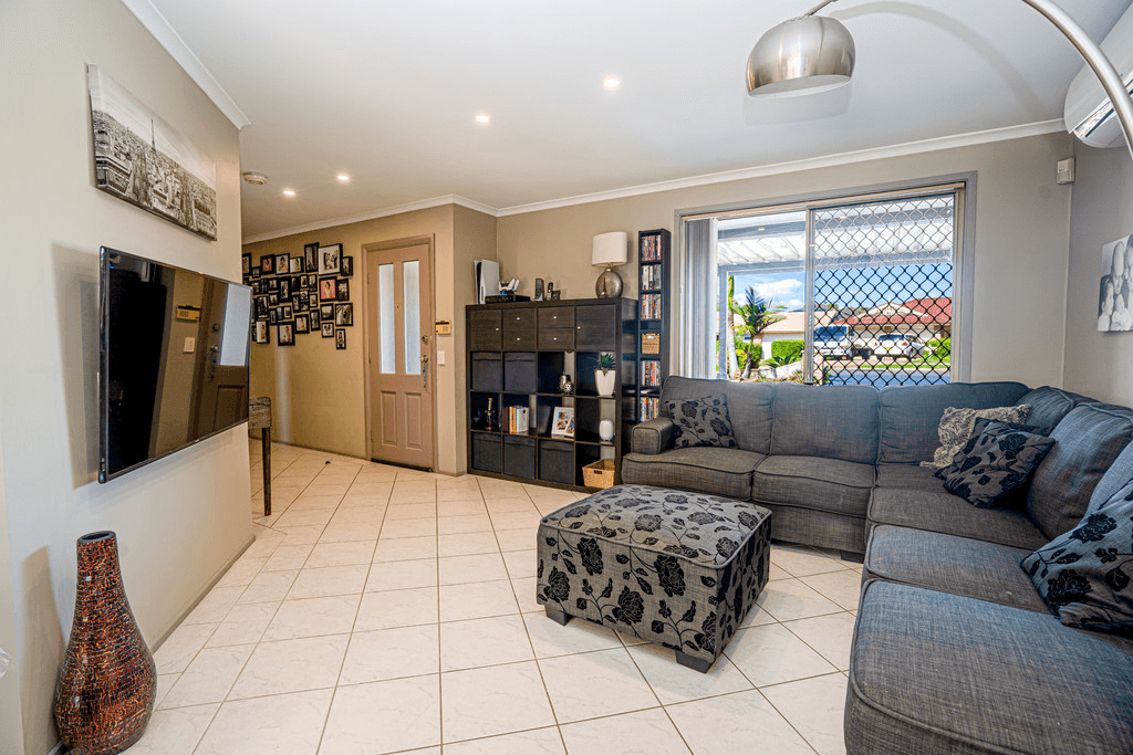 42 Nineteenth Avenue, HOXTON PARK, NSW 2171