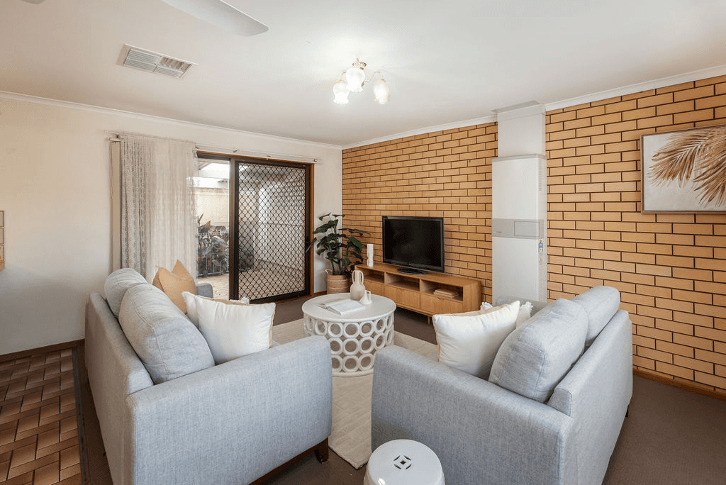 2/440 Union Road, Lavington, NSW 2641