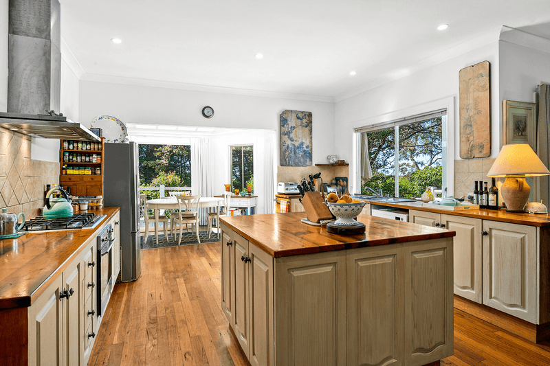 2 Ross Street, Bundanoon, NSW 2578