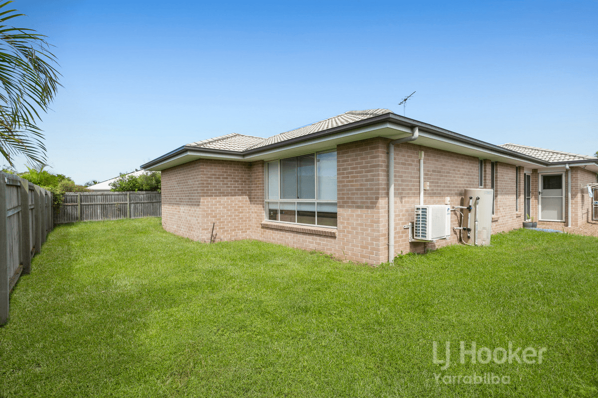 16 Sienna Crescent, PIMPAMA, QLD 4209