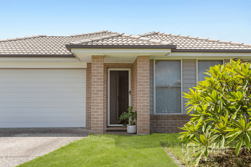 16 Sienna Crescent, PIMPAMA, QLD 4209