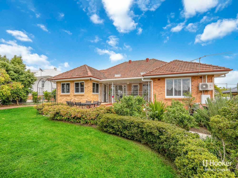 36 Balcha Street, HOLLAND PARK, QLD 4121