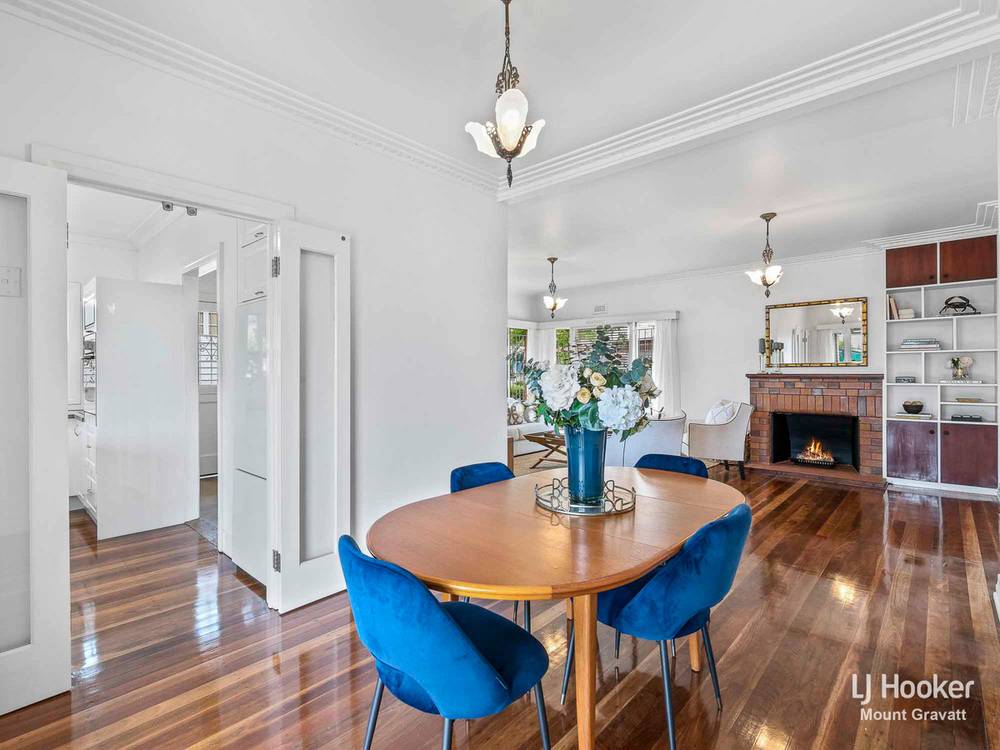 36 Balcha Street, HOLLAND PARK, QLD 4121