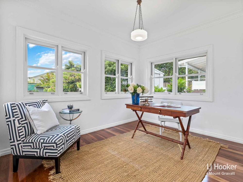 36 Balcha Street, HOLLAND PARK, QLD 4121