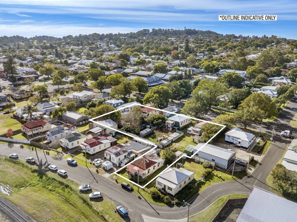 207, 209, 211 & 213a Ruthven Street &  26 Gordon Street, NORTH TOOWOOMBA, QLD 4350