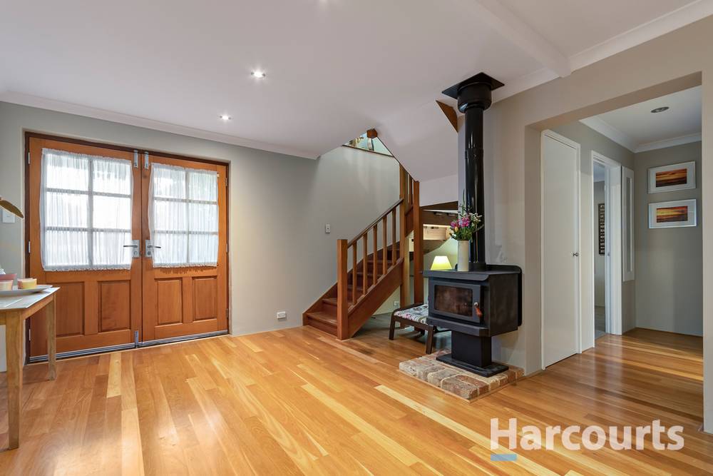 8 Schnapper Court, BURNS BEACH, WA 6028