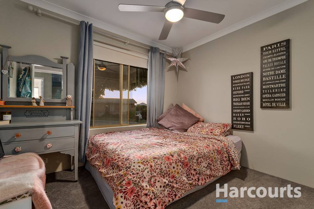 8 Schnapper Court, BURNS BEACH, WA 6028