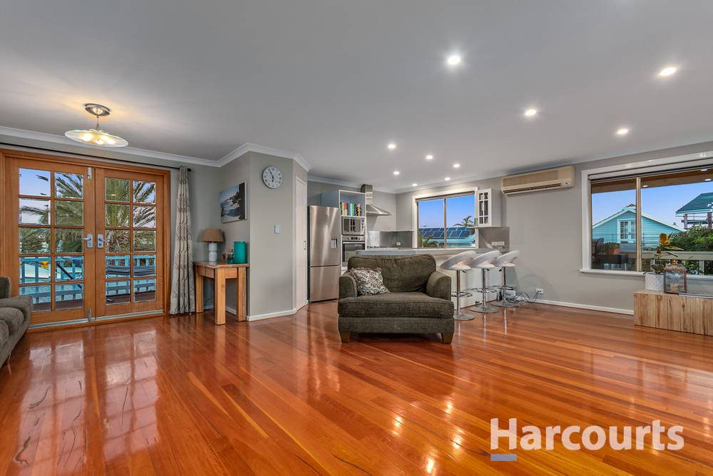 8 Schnapper Court, BURNS BEACH, WA 6028