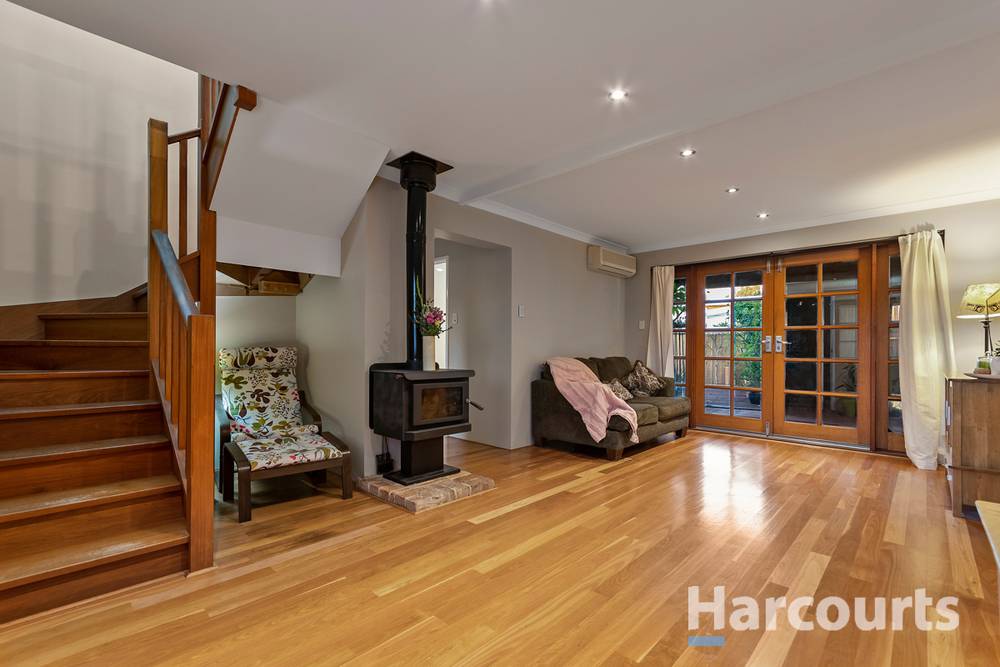 8 Schnapper Court, BURNS BEACH, WA 6028