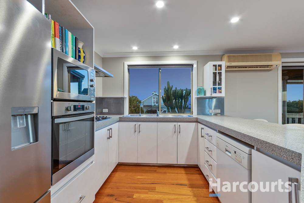8 Schnapper Court, BURNS BEACH, WA 6028