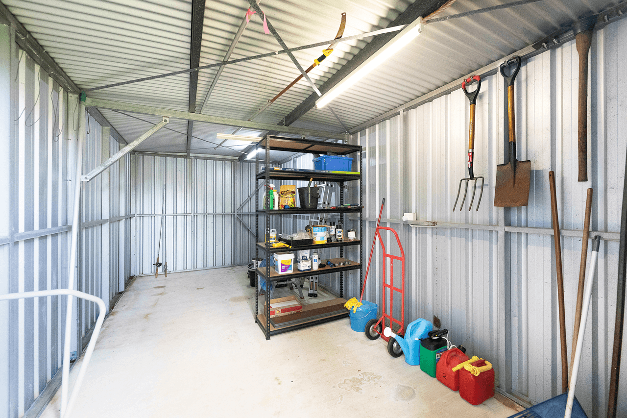 15 Bloodwood Circuit, KARAMA, NT 0812