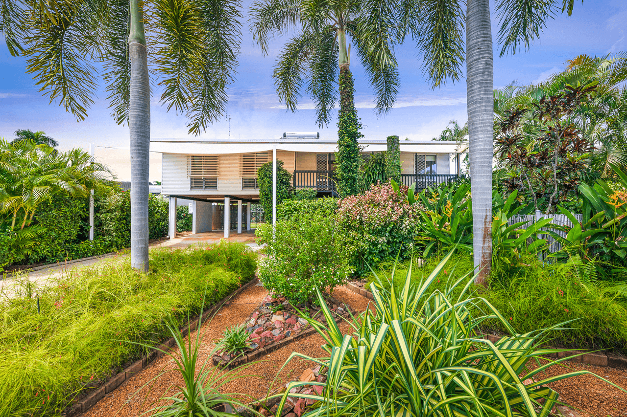 15 Bloodwood Circuit, KARAMA, NT 0812