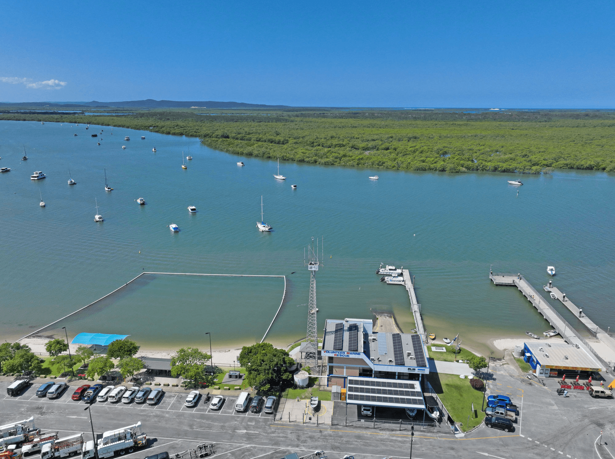 7 The Esplanade, JACOBS WELL, QLD 4208