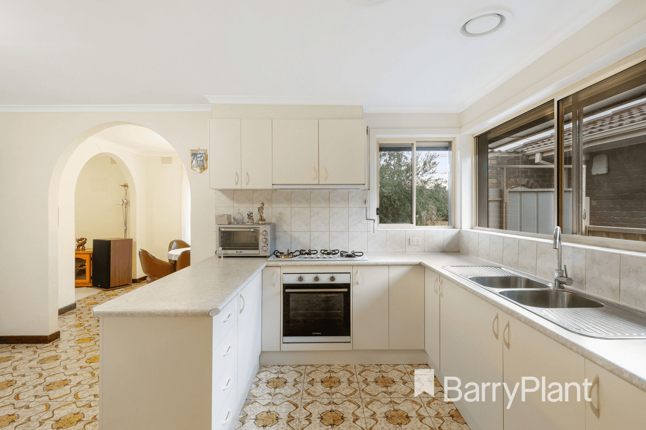 48 Atheldene Drive, St Albans, VIC 3021