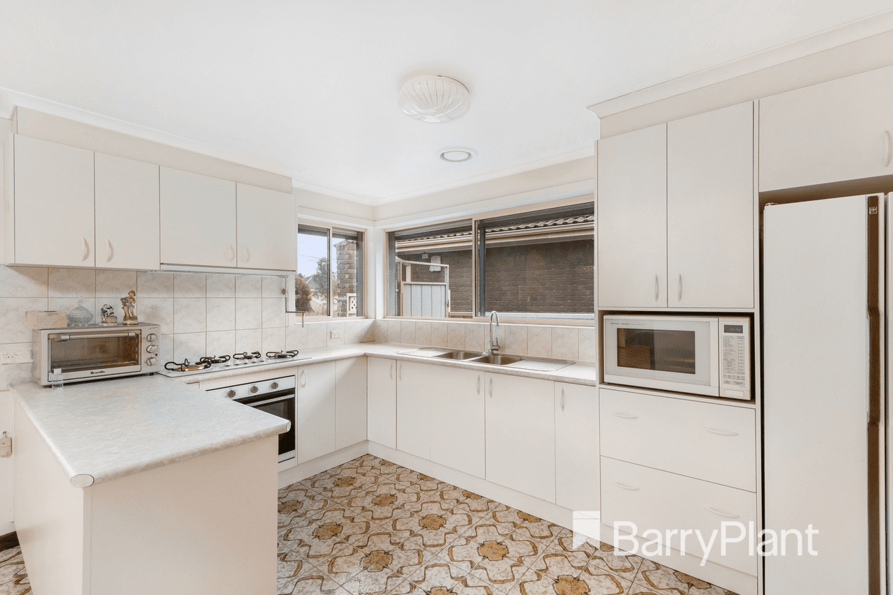 48 Atheldene Drive, St Albans, VIC 3021