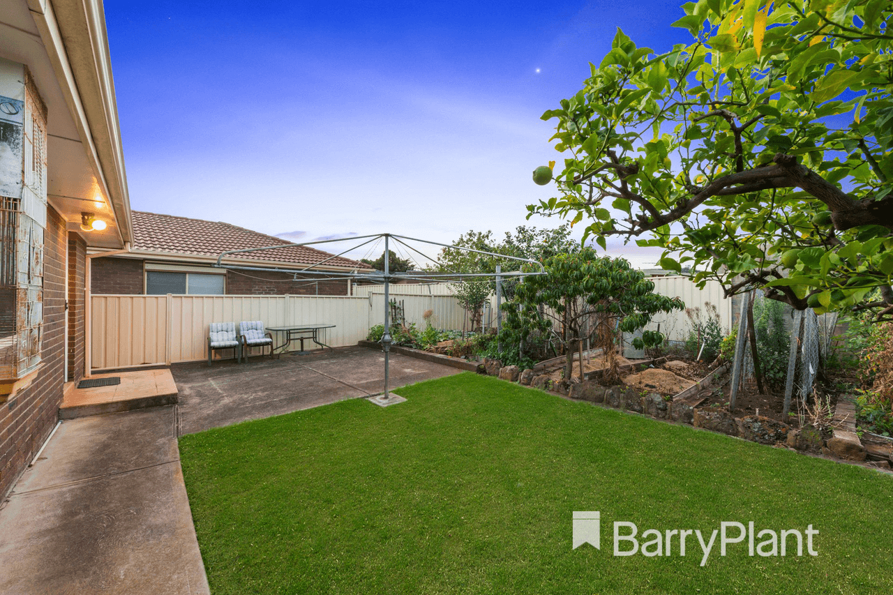 48 Atheldene Drive, St Albans, VIC 3021