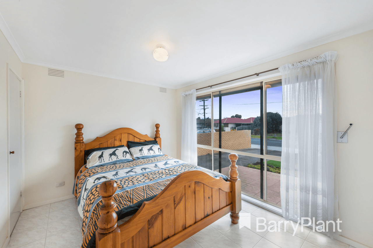 48 Atheldene Drive, St Albans, VIC 3021