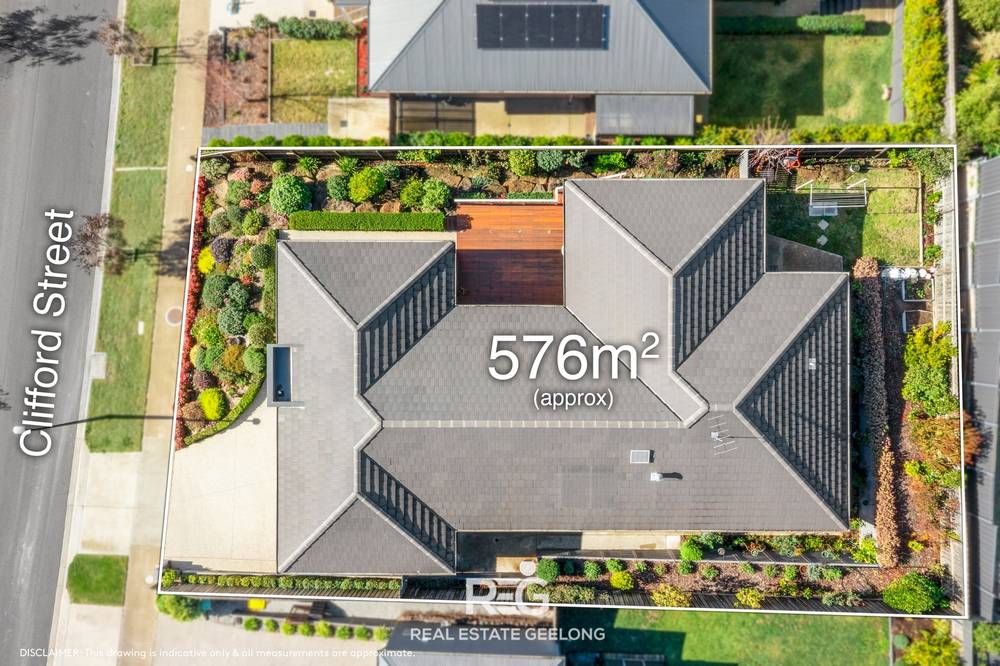 15 Clifford Street, HIGHTON, VIC 3216