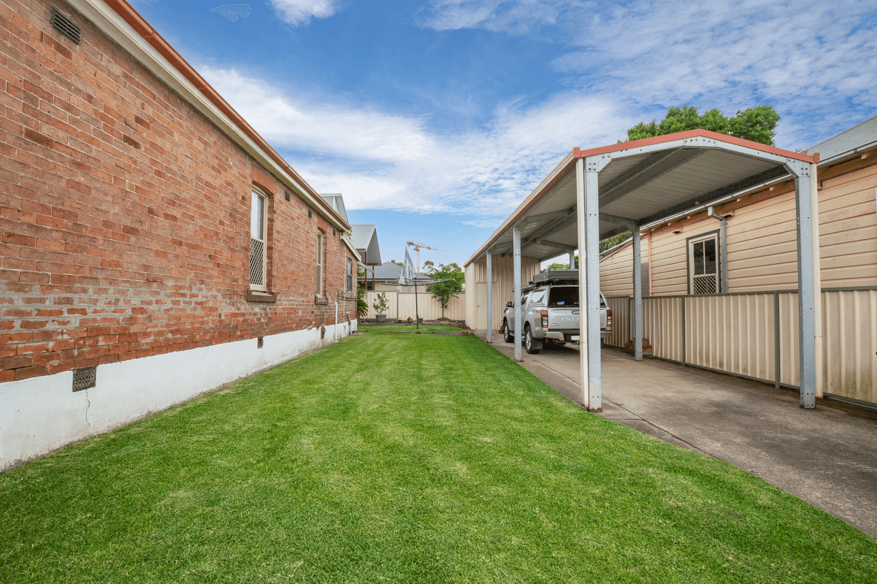 16 Tighe Street, WARATAH, NSW 2298