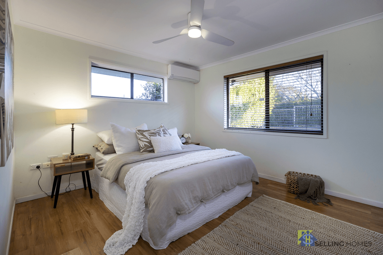 40 Galleon St, Jamboree Heights, QLD 4074