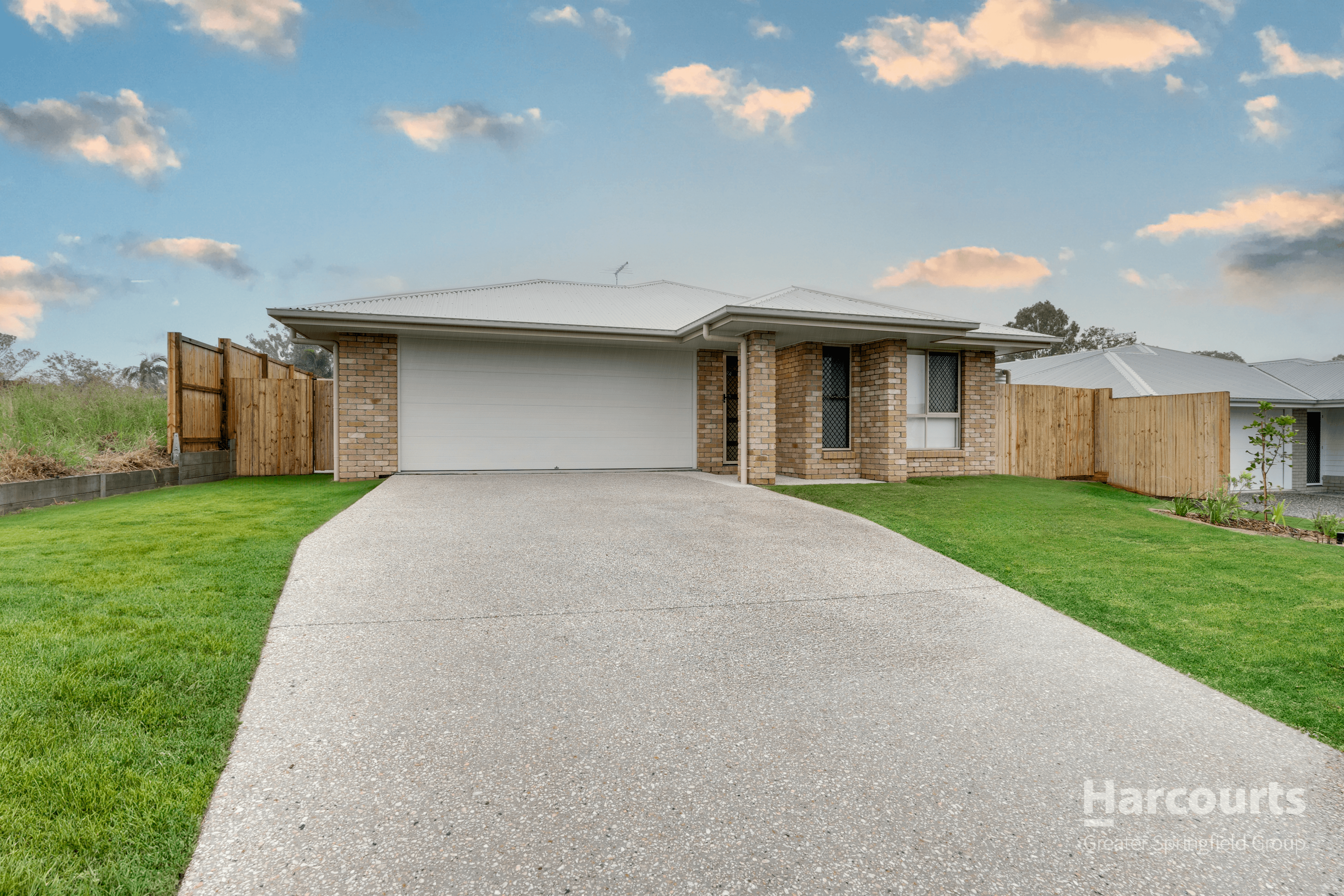 11 Weston Court, BELLBIRD PARK, QLD 4300