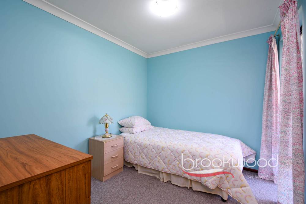 35 Whaleback Avenue, Parkwood, WA 6147