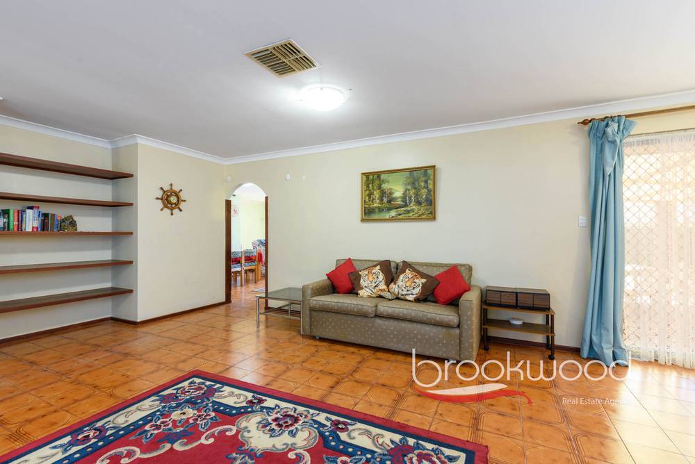 35 Whaleback Avenue, Parkwood, WA 6147