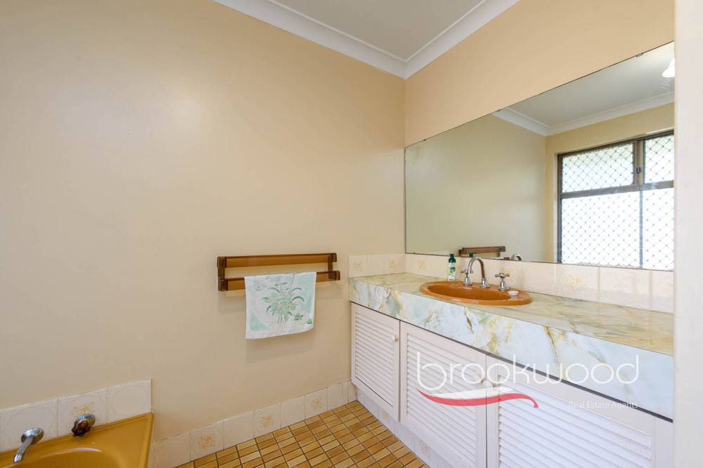 35 Whaleback Avenue, Parkwood, WA 6147