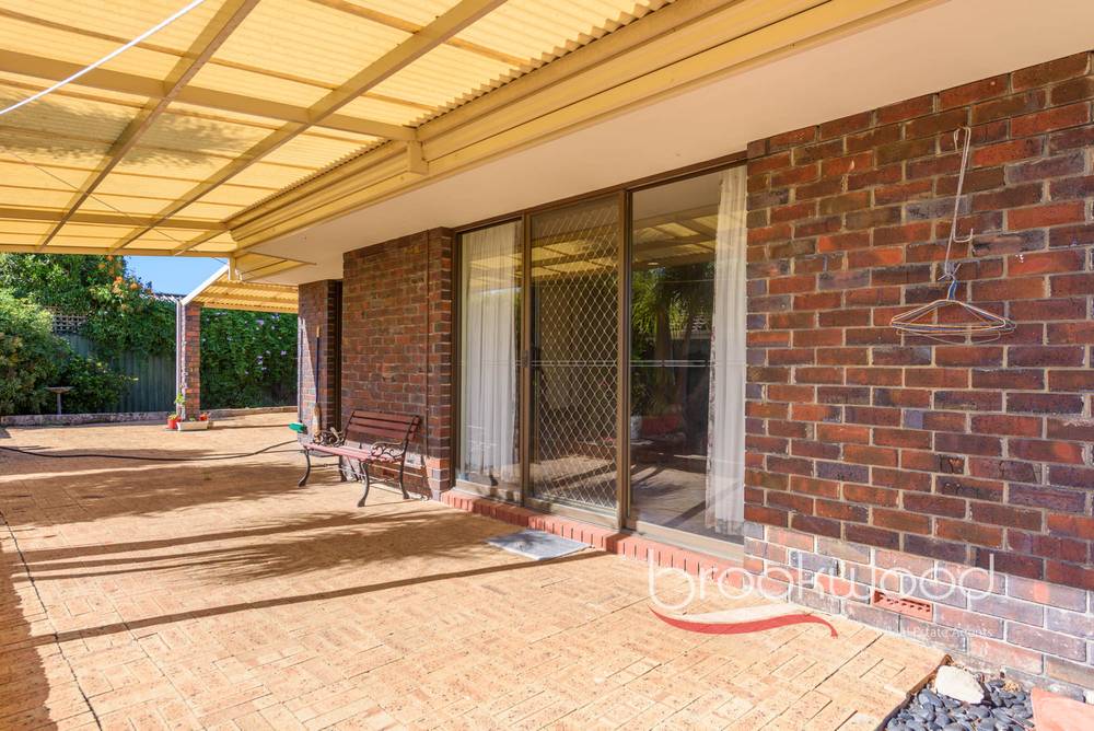 35 Whaleback Avenue, Parkwood, WA 6147