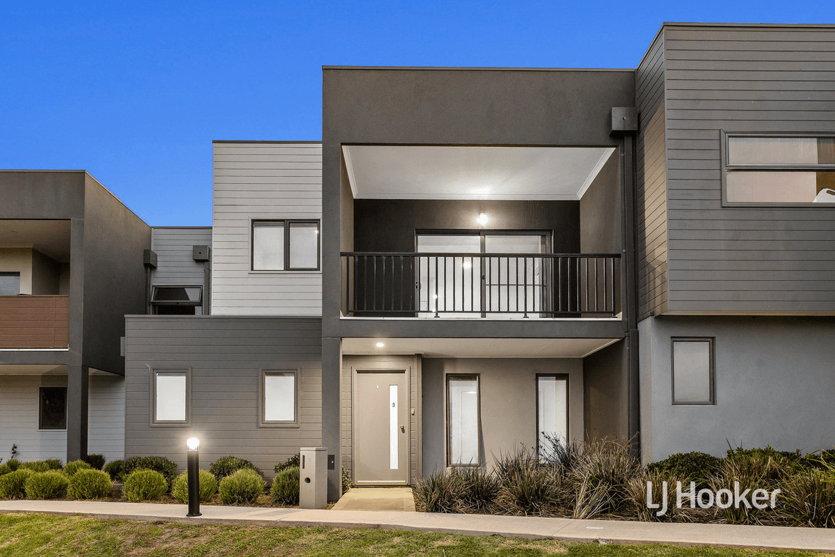 3 Hiddleston Court, CRANBOURNE WEST, VIC 3977