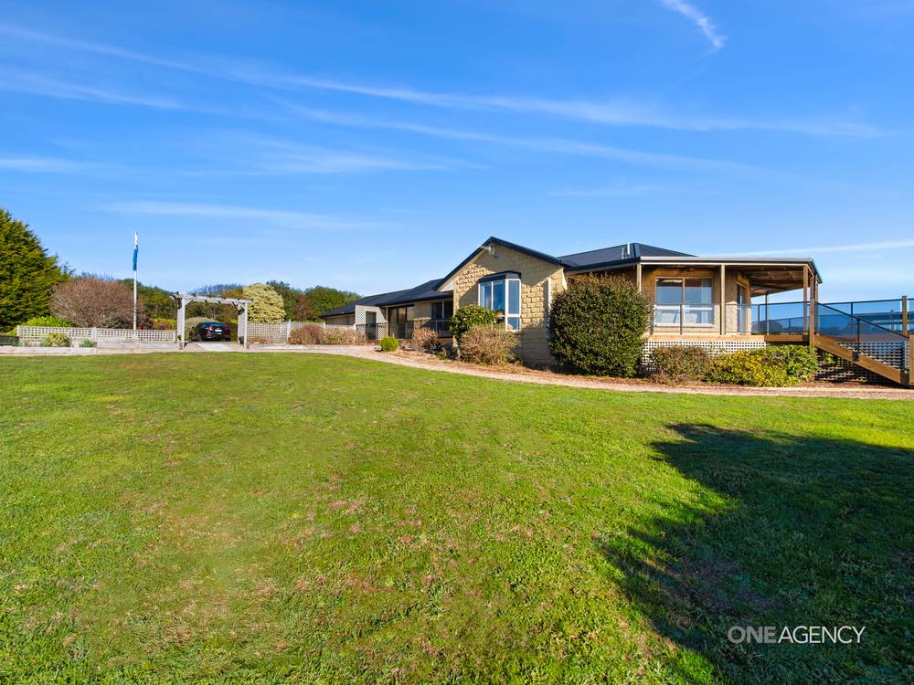 24 Pokes Road, Boat Harbour, TAS 7321