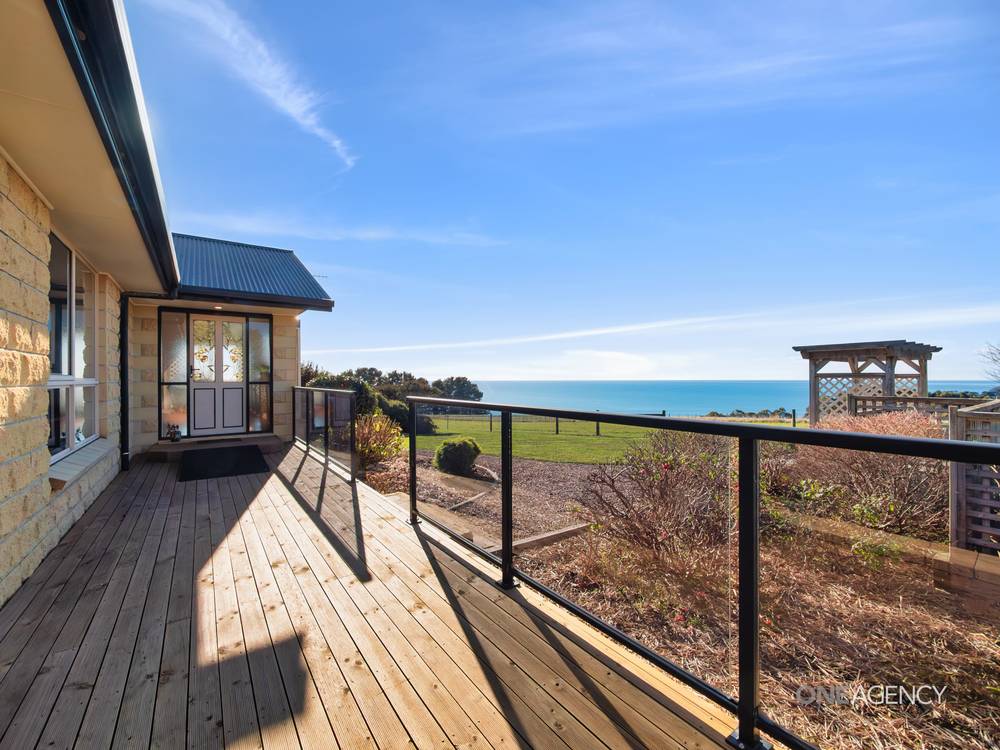 24 Pokes Road, Boat Harbour, TAS 7321