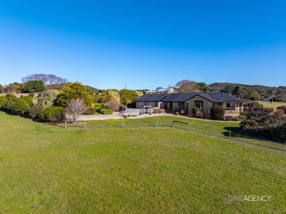 24 Pokes Road, Boat Harbour, TAS 7321