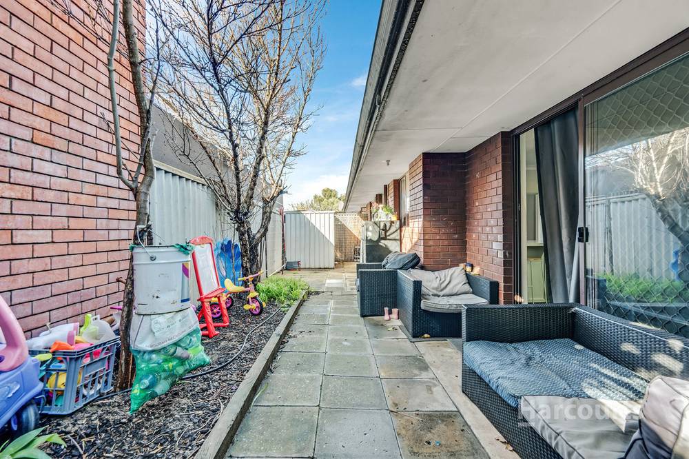 1/17 Creery Street, DUDLEY PARK, WA 6210