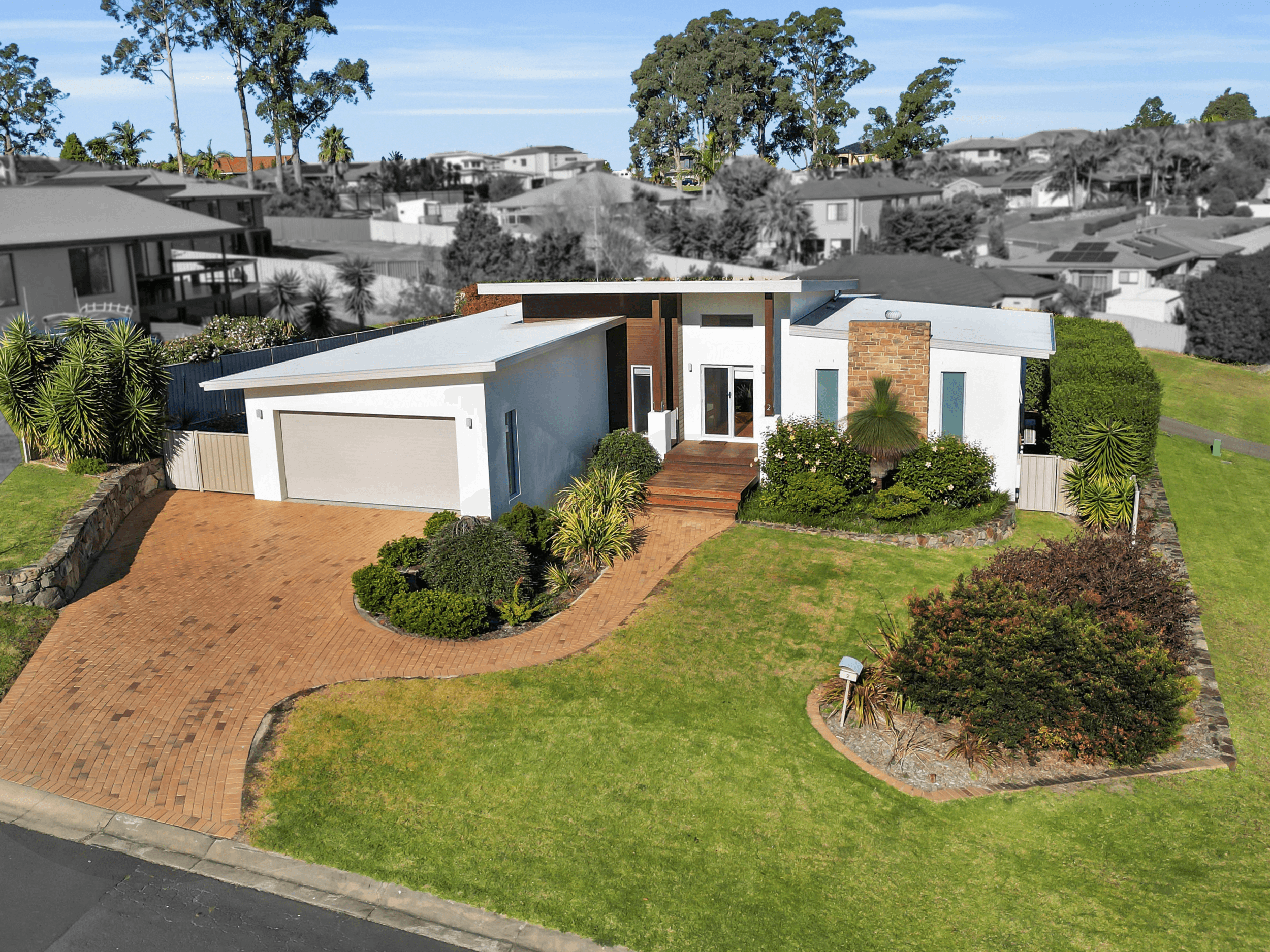 2 Kingfisher Cct, Eden, NSW 2551