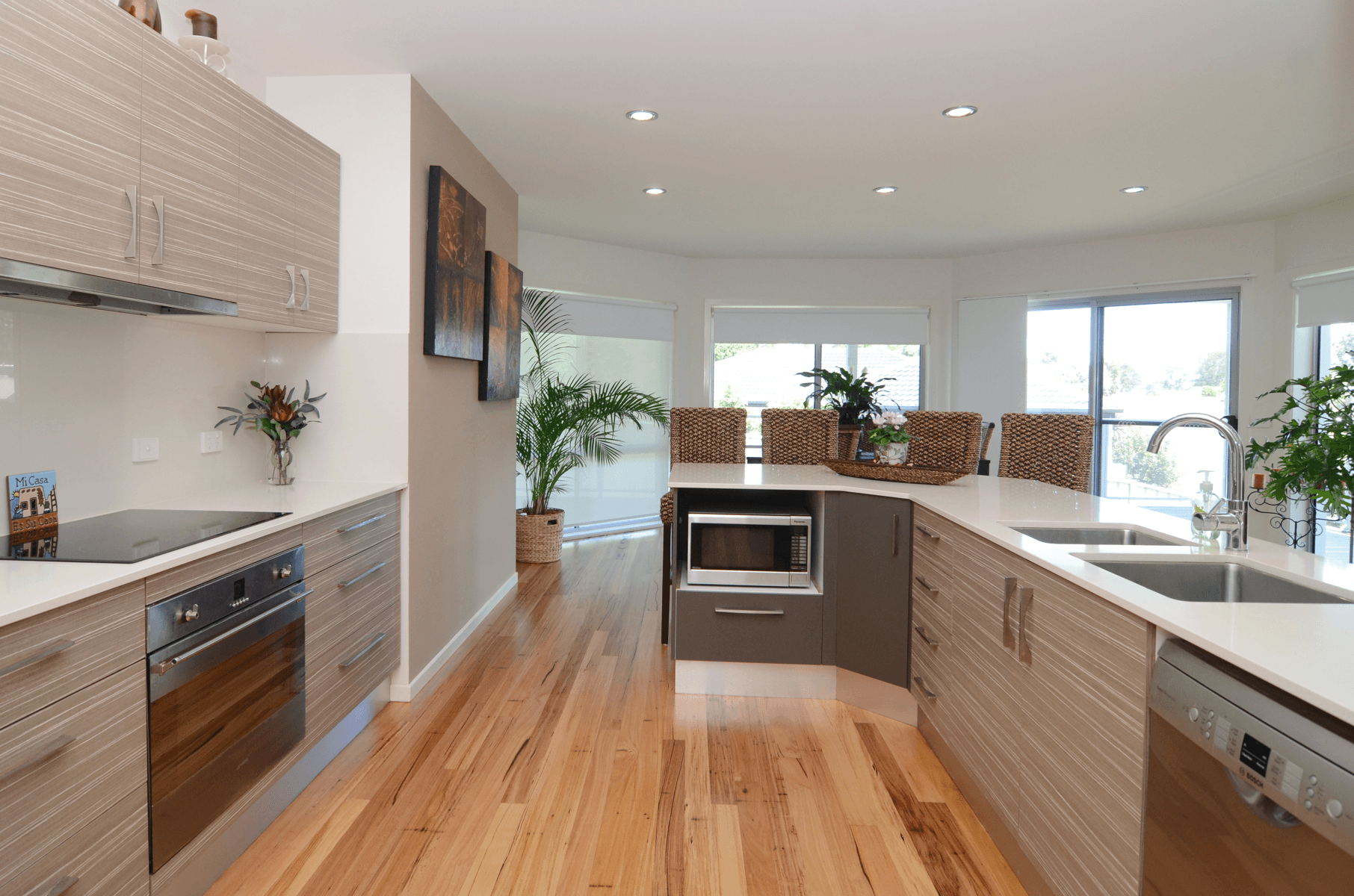 2 Kingfisher Cct, Eden, NSW 2551