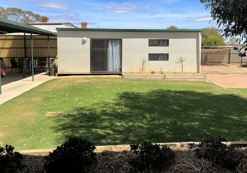 16 Railway Terrace, LAMEROO, SA 5302