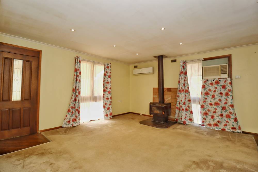 15 Wollowra Street, COWRA, NSW 2794