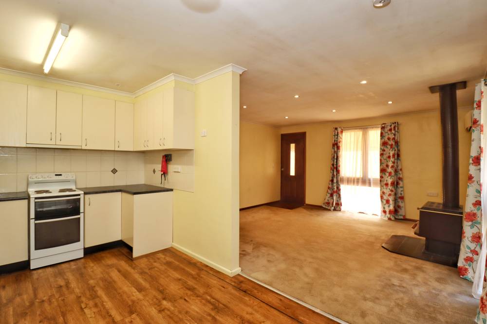 15 Wollowra Street, COWRA, NSW 2794