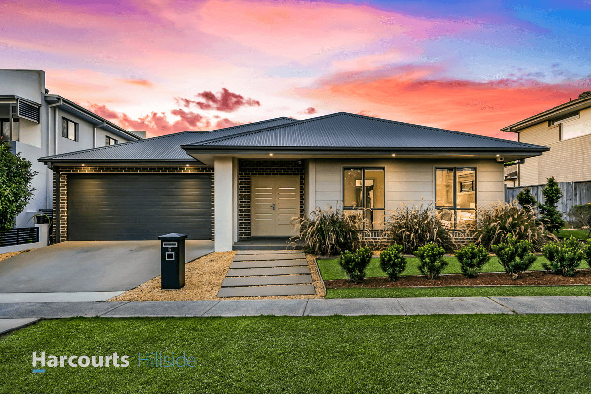 5 Drummond Road, BEAUMONT HILLS, NSW 2155